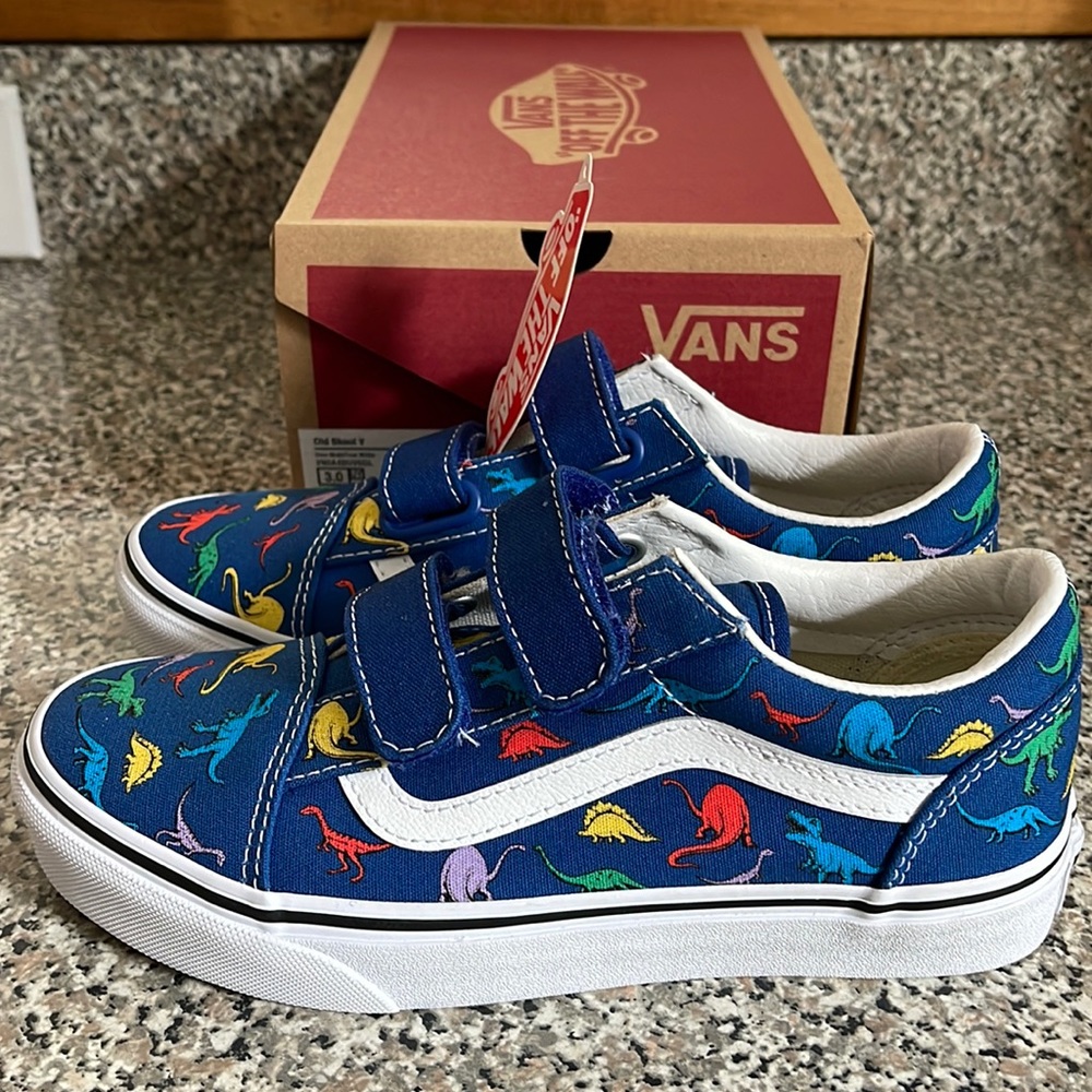New Vans Old Skool V Dino Multi/True White Kids Youth Size 3.0